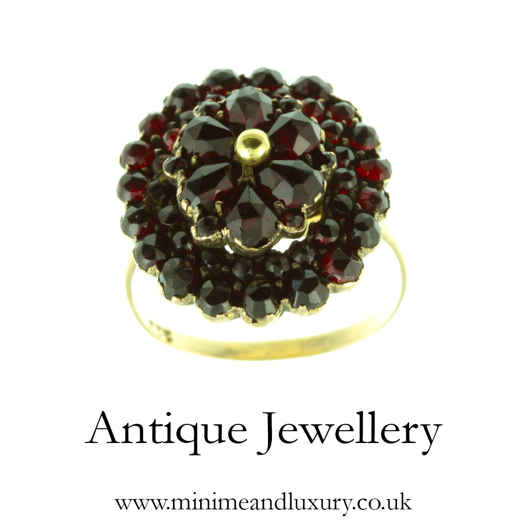 Carus Jewellery antique
